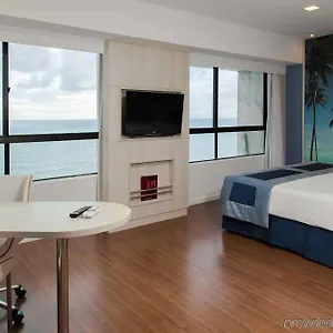 **** Hotel Mercure Navegantes Brasil